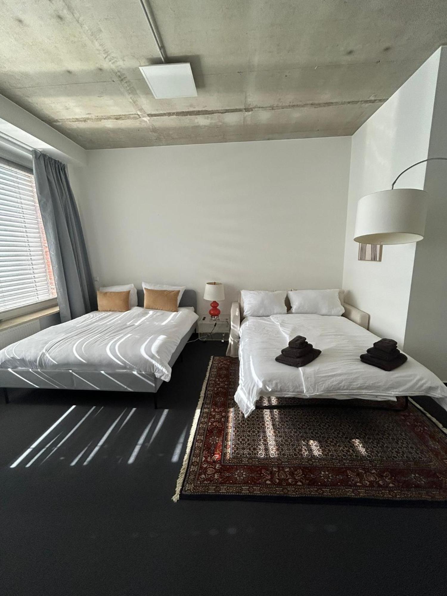 35 Qm Grosses Apartment Mit Eigenem Badezimmer In Den Elbvororten Гамбург Екстер'єр фото